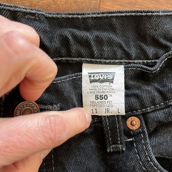 VTG Levi’s 550 Black Relaxed Fit Tapered Leg Straight Jeans size 11 juniors - Picture 3 of 4